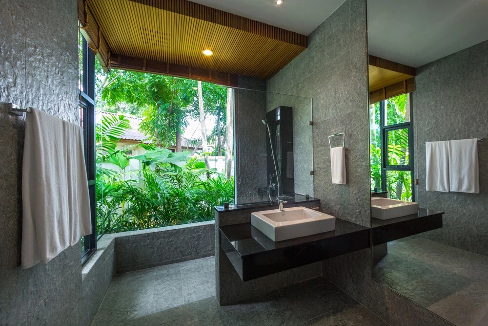Oxygen Villas with Private Pool Near Naiharn by TropicLook
