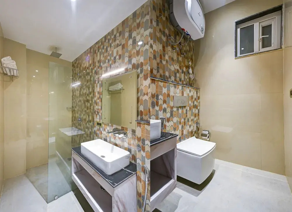 Suite Grand Plaza Noida