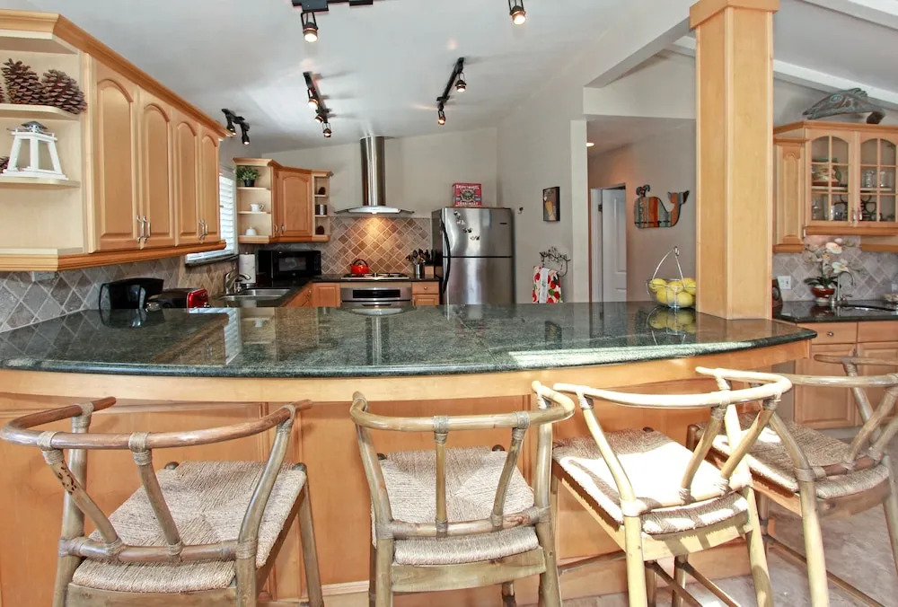 301 32nd St A Jaca 2 Bedroom Duplex
