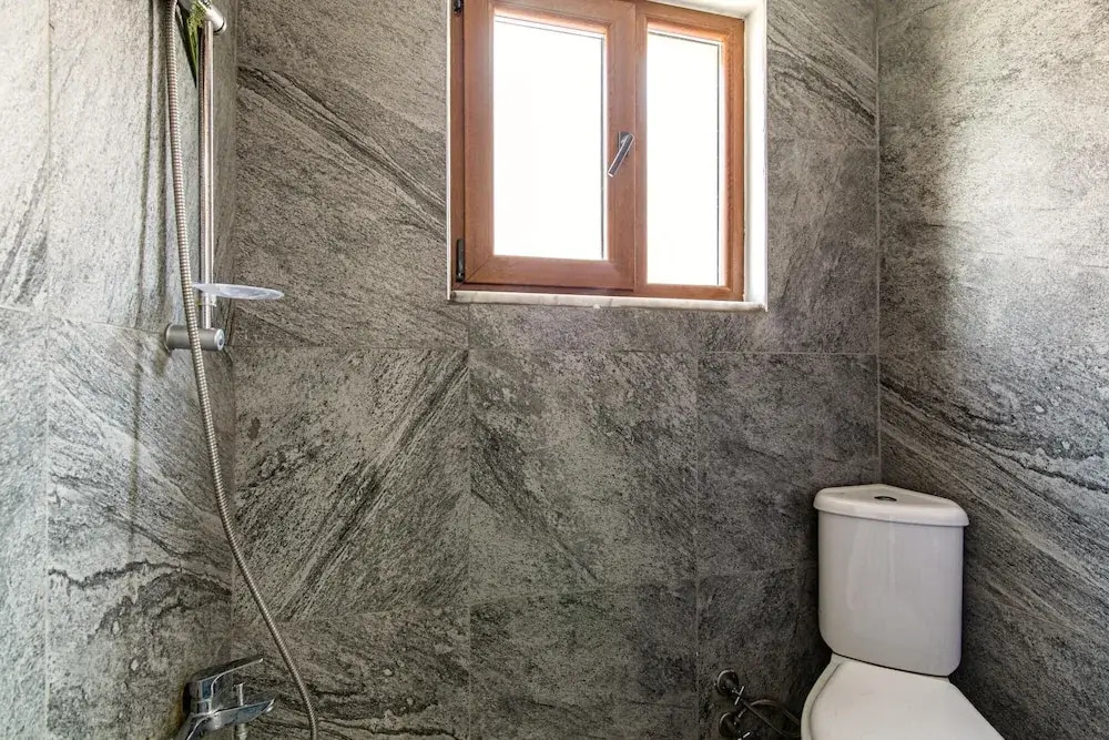 Single House Luminous and Chic Flat in Fatih