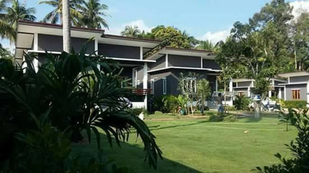 Golden Moon Resort