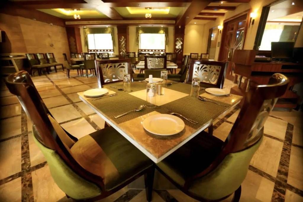 The Pinnacle INN Sarnath