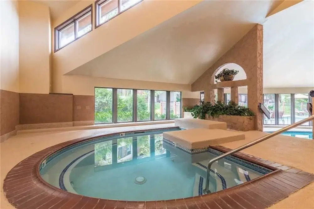 3206 Champagne Lodge, Trappeur's Crossing Apartment 2