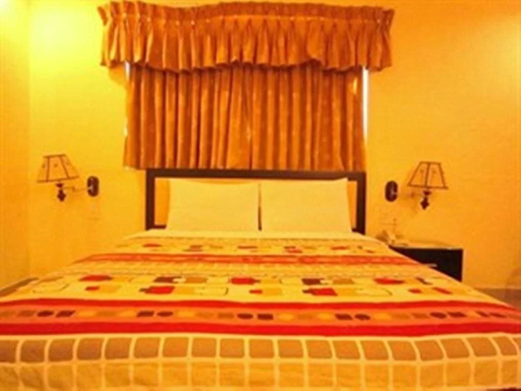 Kieu Huong Hotel
