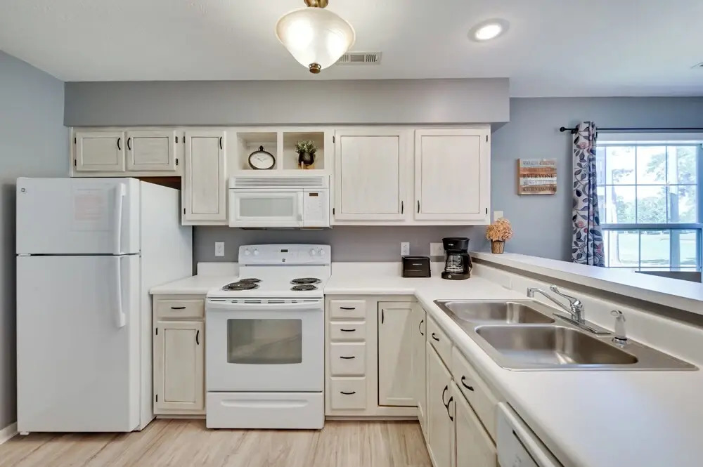 On the Fairways: Myrtle Beach Condo w/ Pool Access