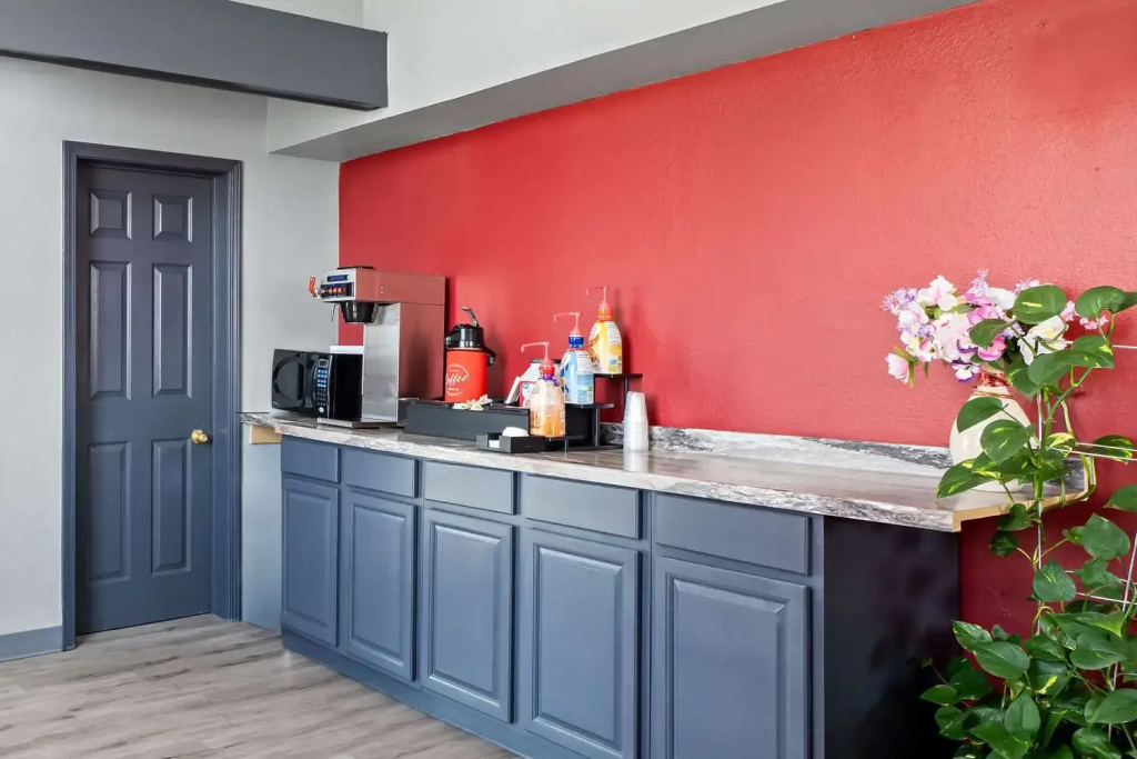 Econo lodge Kennett