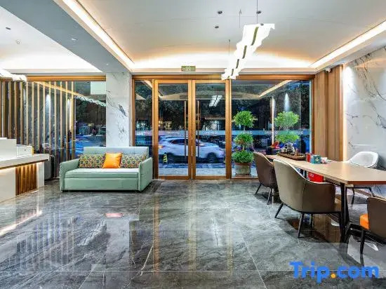 Jingxi Yueting Hotel (Chengdu Huayang Middle School Polar Ocean Park)