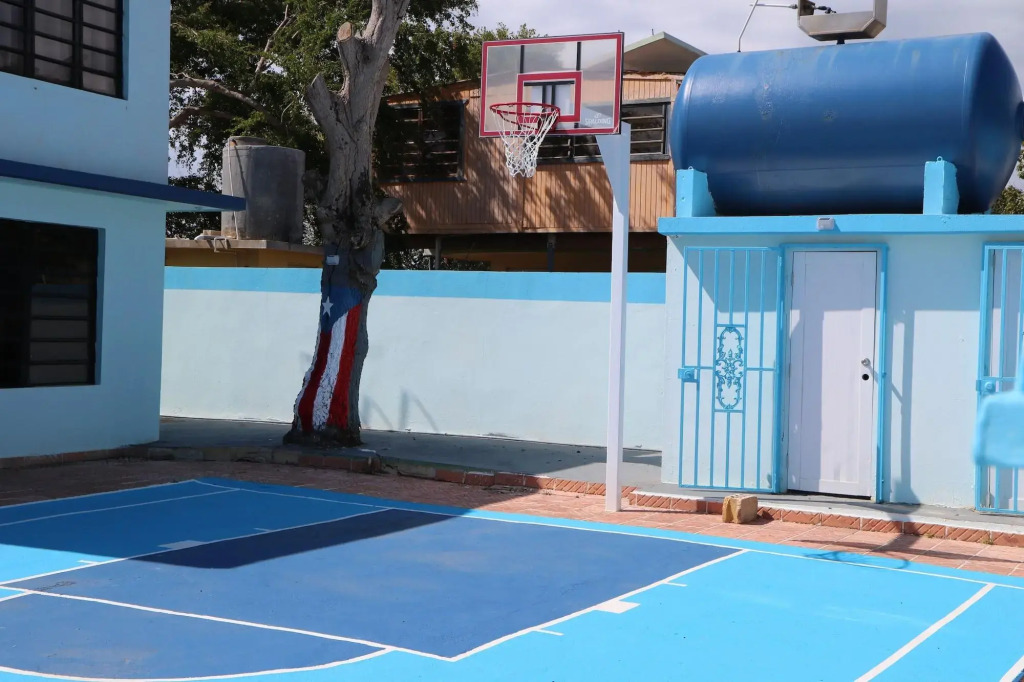 MAVS COMBATE BEACH CLUB