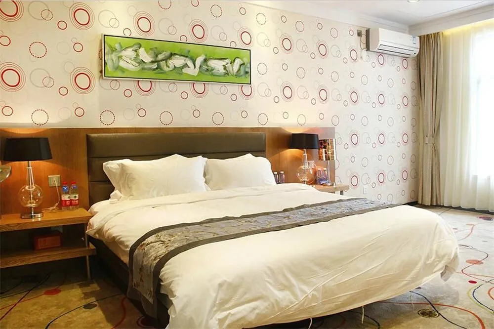 Himalaya Hotel (Shenzhen North Railway Station Tongcheng Center Branch)