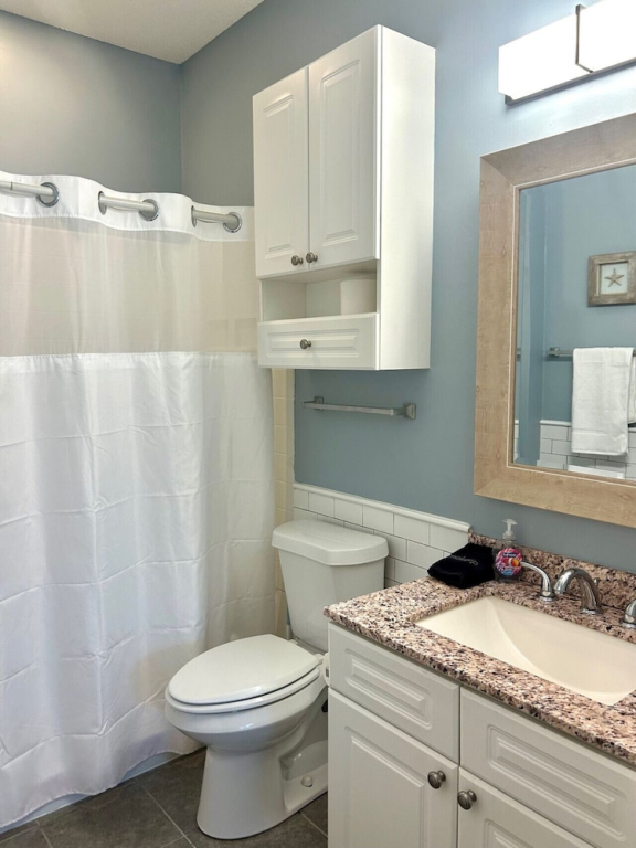 Salty Air Retreat Cozy 2BR Beach Getaway