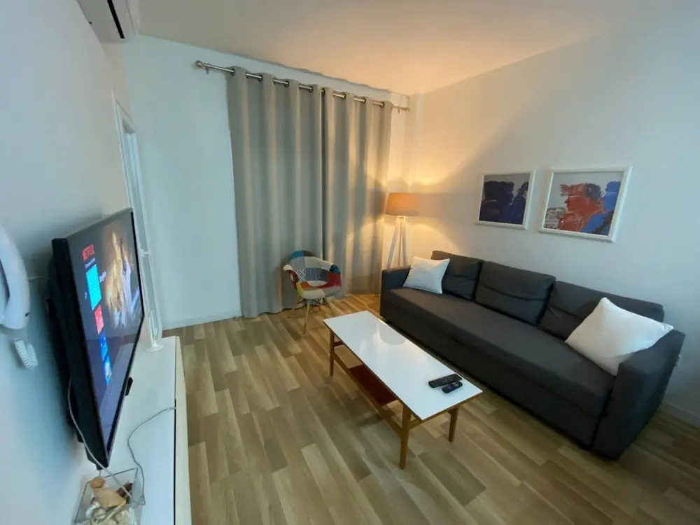 Seabreeze City Center Flat No 4