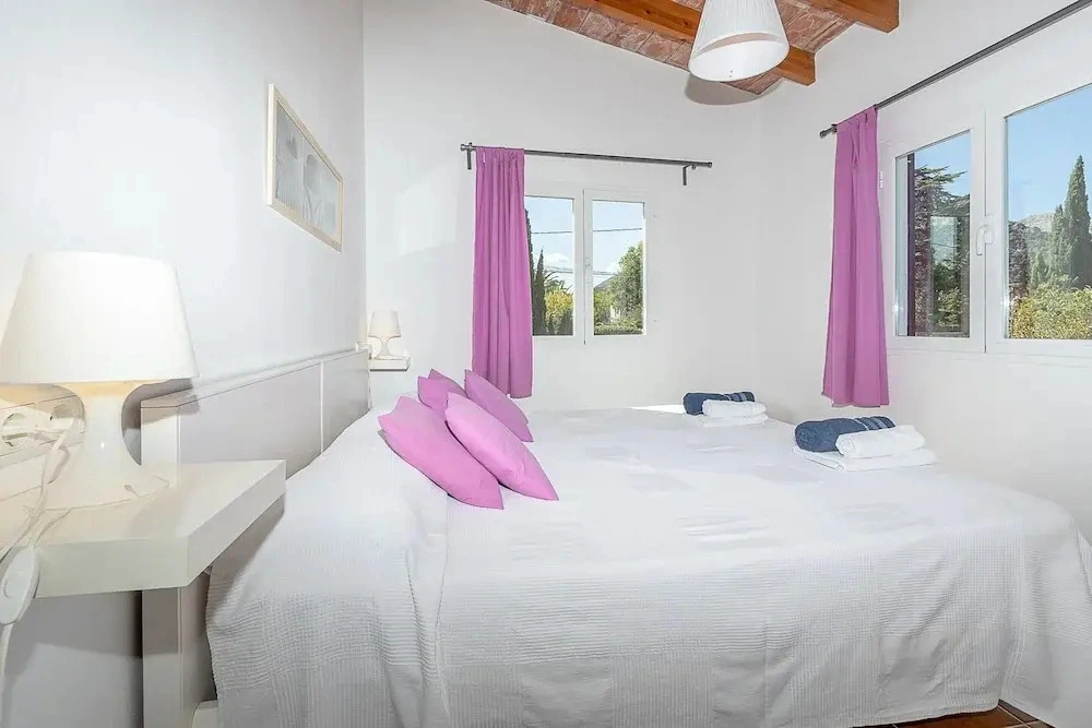 Villa in Pollensa With Private Pool