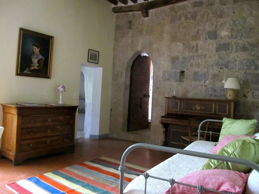 Chateau d Esparron