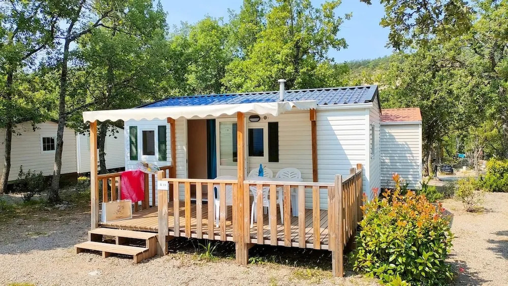 Camping Rives du Lac de Sainte Croix