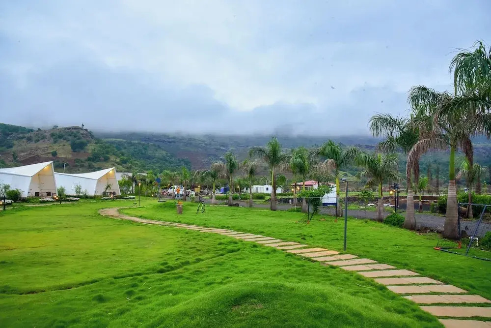 Touchwood Bliss Resort - Igatpuri