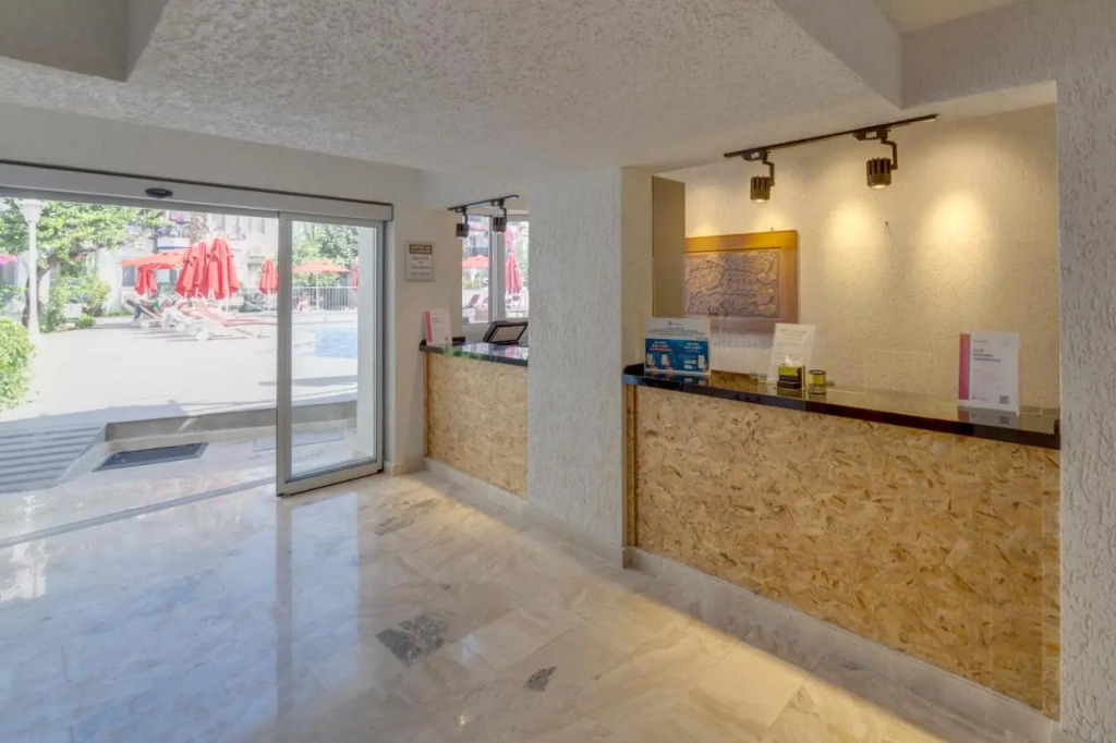 Serhan Hotel