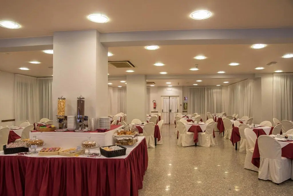 New Petit Hotel