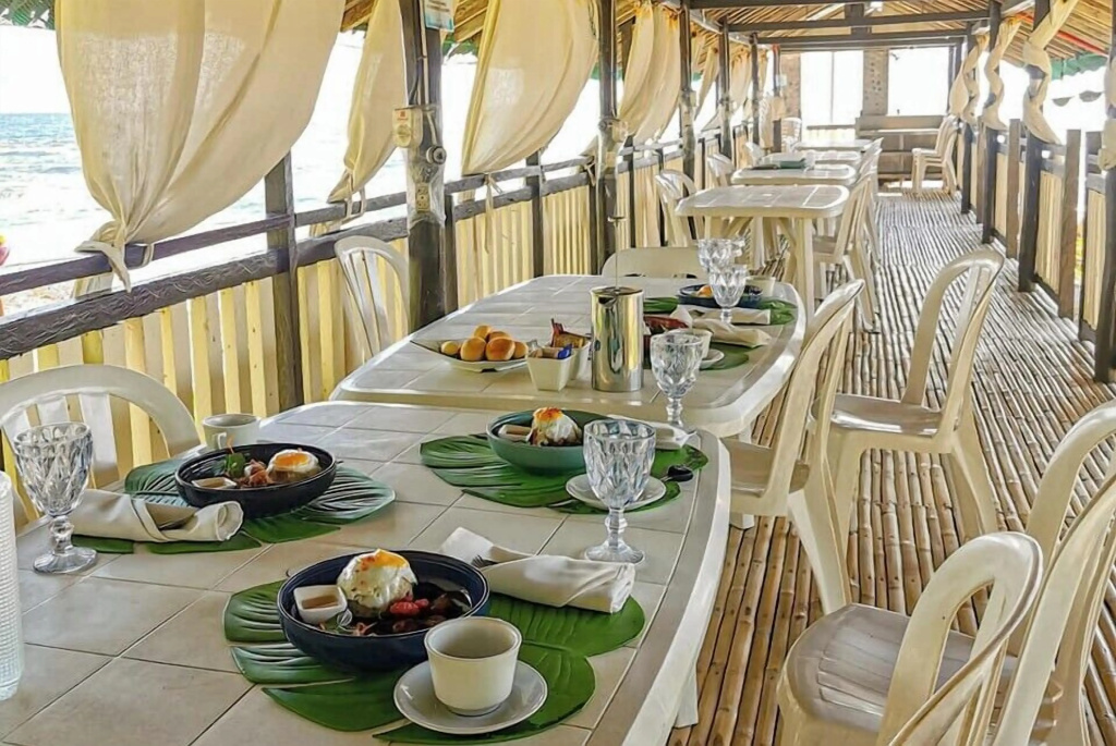 Appleton Little Paradise Beach Resort