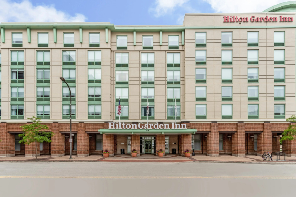 Hilton Garden Inn Evanston