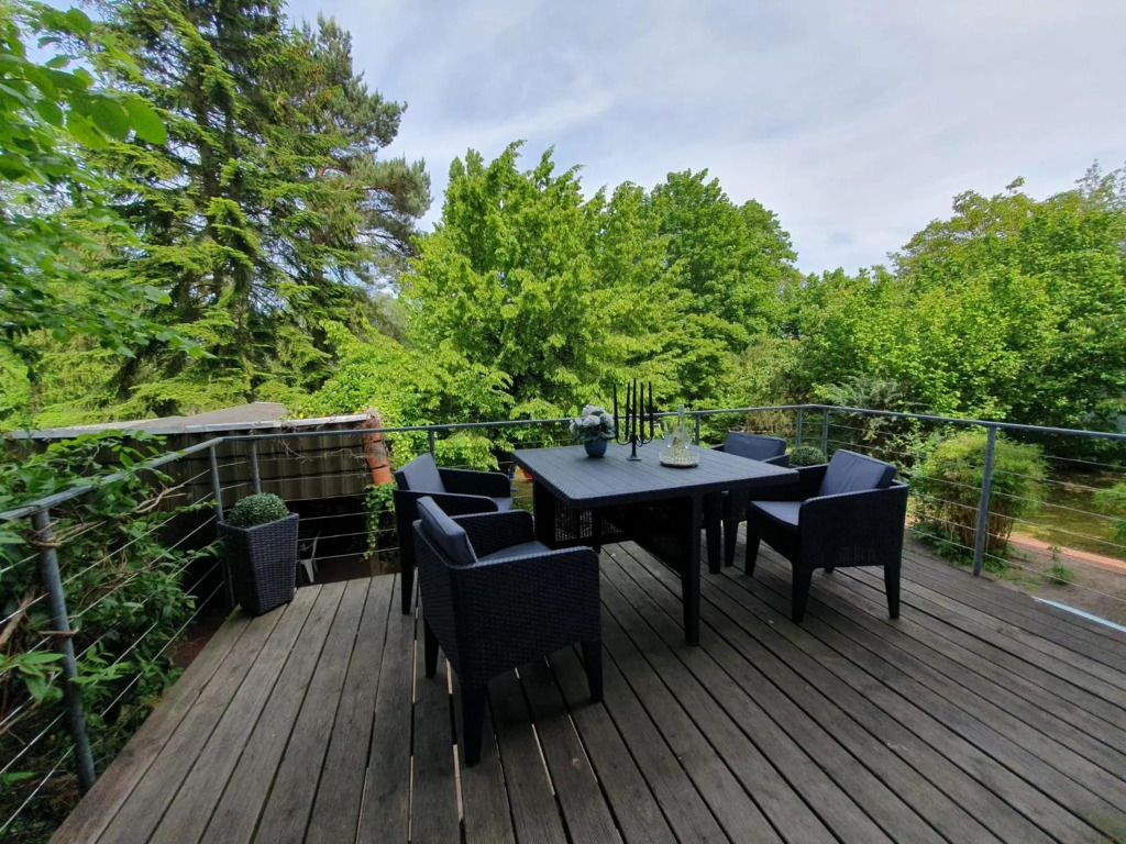 DEUTSCHE VILLA - mit Sauna & Garten