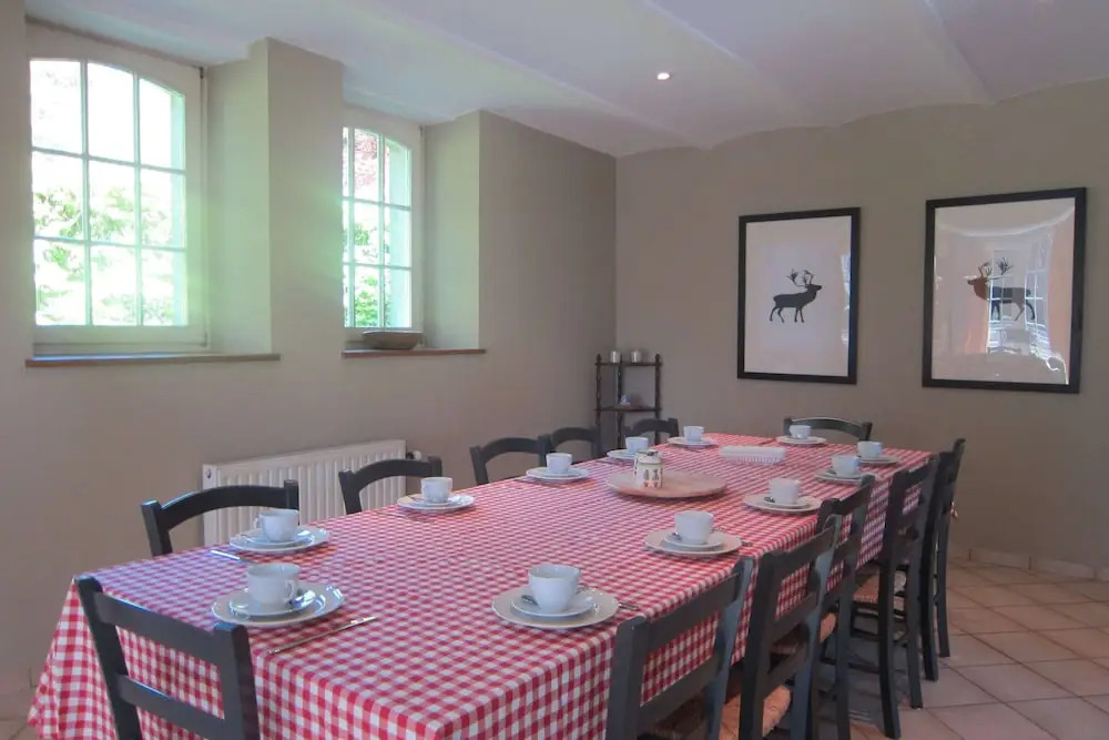 Spacious Family Villa, Offagne