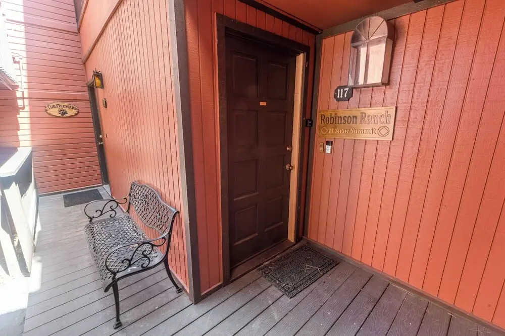 Ski-In Ski-Out Summit Townhouse