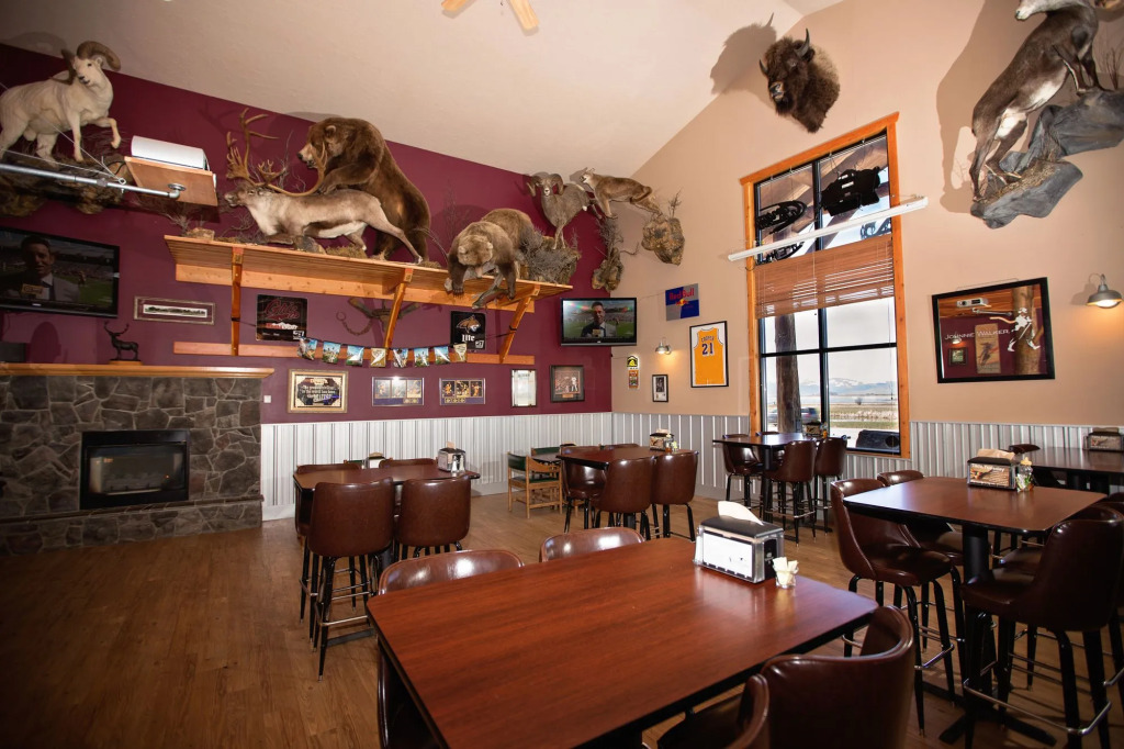Ninepipes Lodge