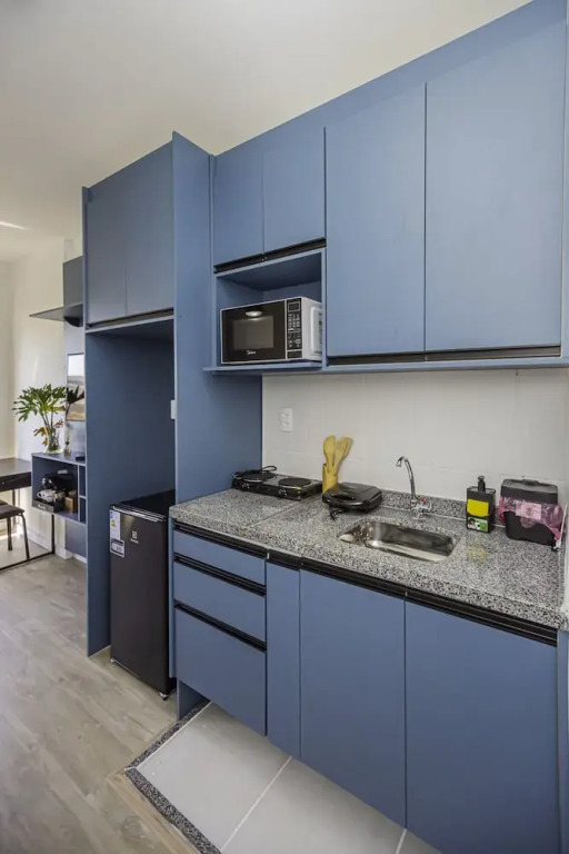 Loft com Smart Lock e Varanda no Bresser