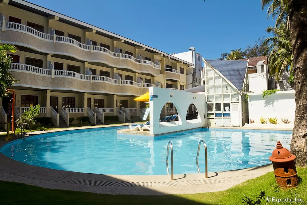 Real Maris Resort and Hotel