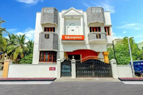 OYO 1474 Apartment Perungudi