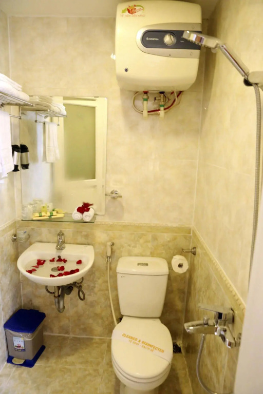 Lenid De Ho Guom Hotel