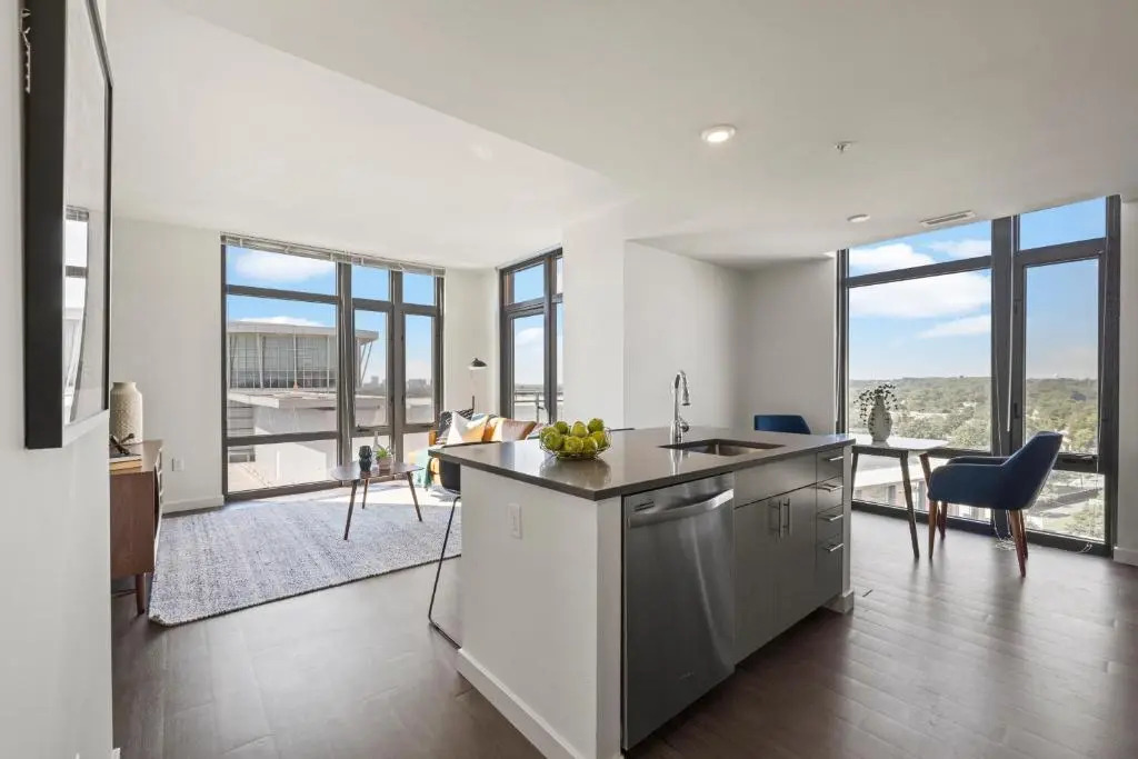 Placemakr Marymount Ballston