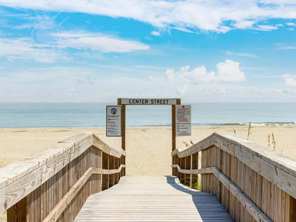 Gilligans Island by Tybee Vacation Rentals
