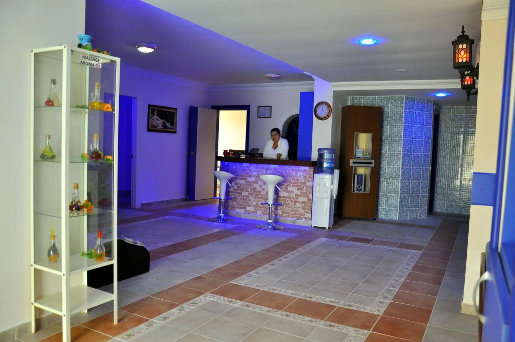Blue Night Hotel