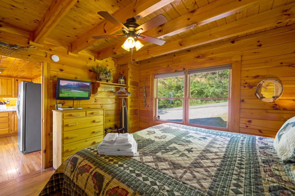 Peaks of Blue with Hot Tub and Theater Room