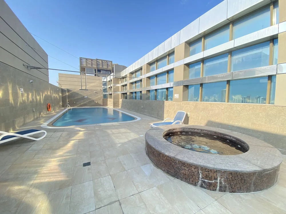 Lux BnB Elite Residences I Golf Course Views