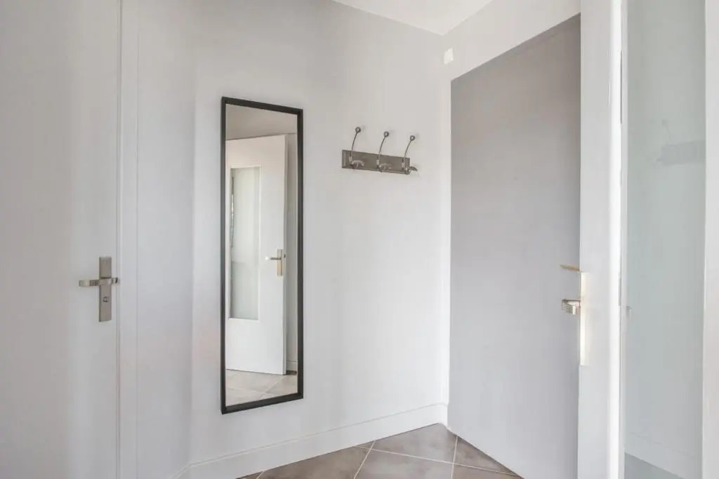 Modern 1br with terrace and a breathtaking view in Annecy
