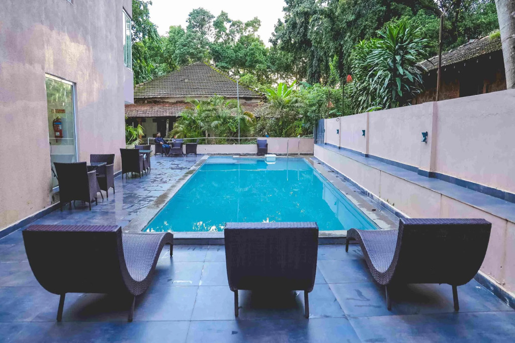 Regent Laguna Anjuna - Boutique Resort with Pool