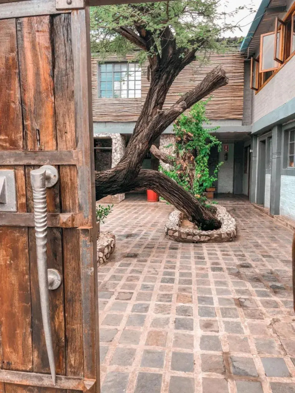 Nkisi Guesthouse