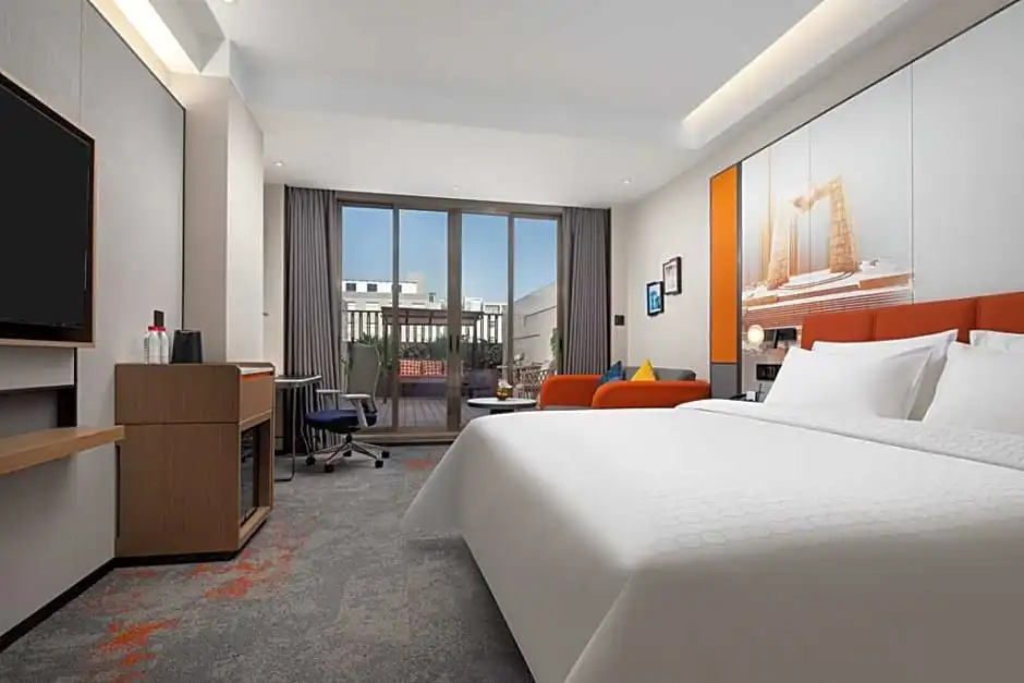 Hampton by Hilton Shantou Railway Station