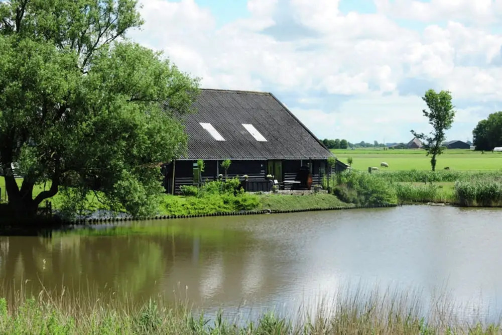 Romantic Holiday Home With Plenty of Cycling and Walking Possibilities