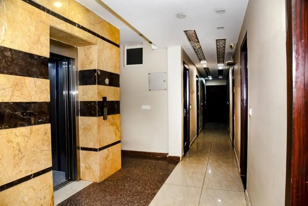 Hotel Grand Inn