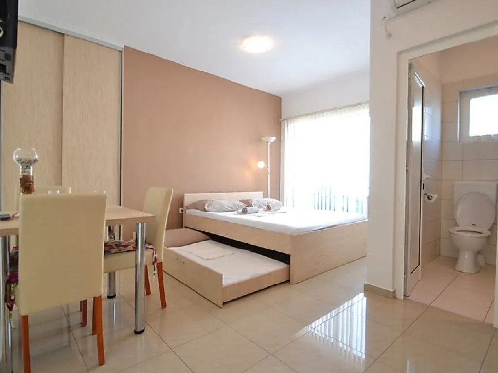 Apartments Neli