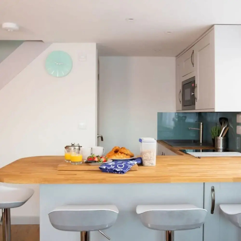 Stylish Cosy Annexe in Pretty Sailing Village
