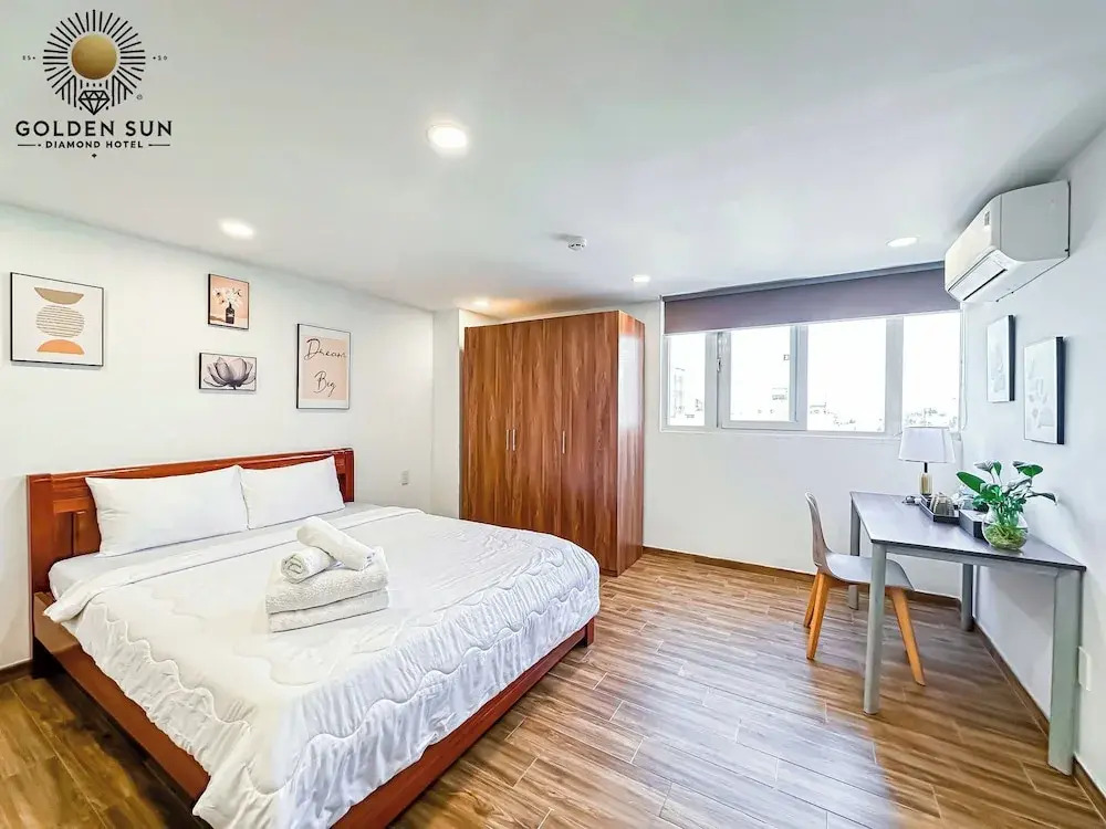 Golden Sun Apartments 7 - Khu Công Nghiệp Tân Thuận