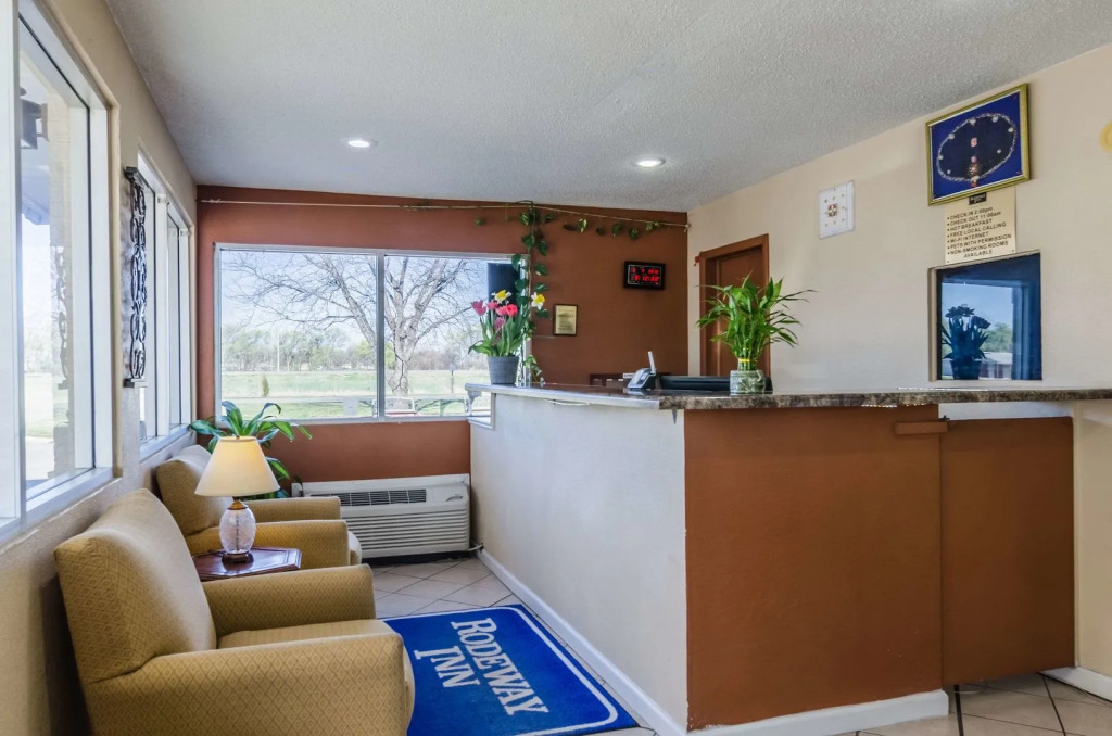 Regency Inn