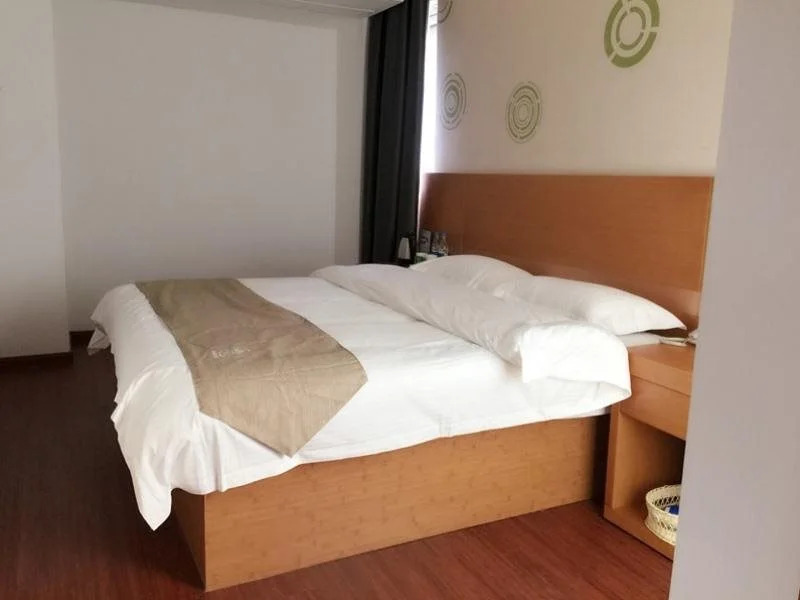 Greentree Inn Nanjing Jiangning District Jiulong Lake Subway Station Express Hotel