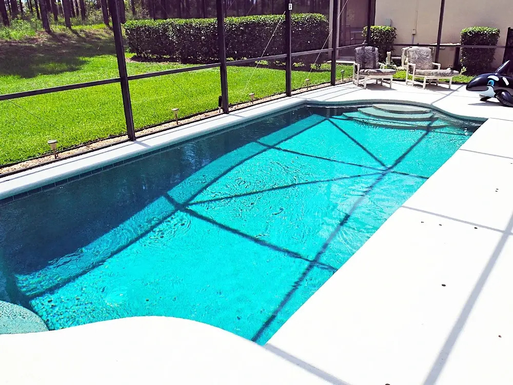 CP206MD - 5 beds with pool & heated hot tub , Davenport, US