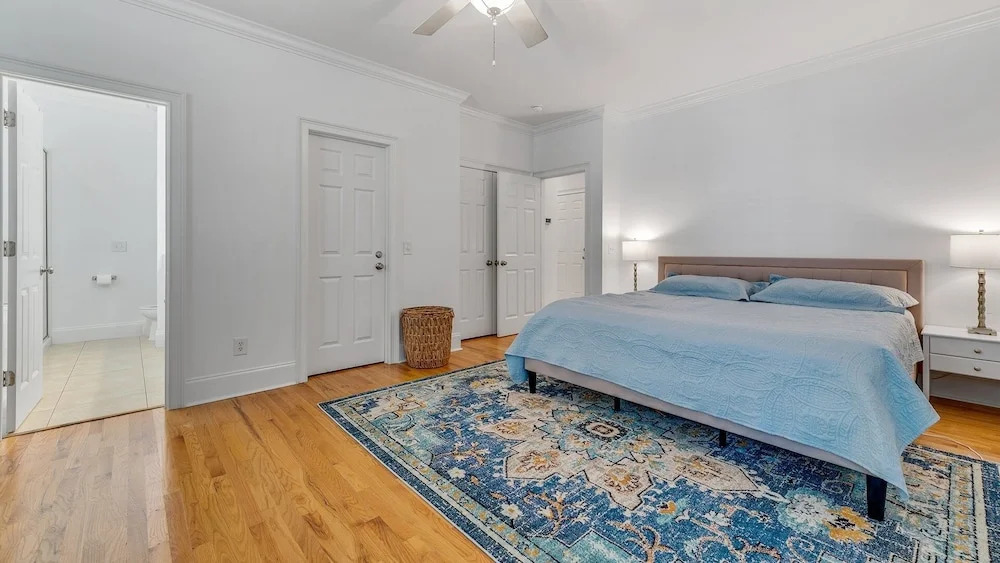 Tranquil Beach House Conveniently Located Near The Ocean Beach Retreat 5 Bedroom Home by Peace Vacations