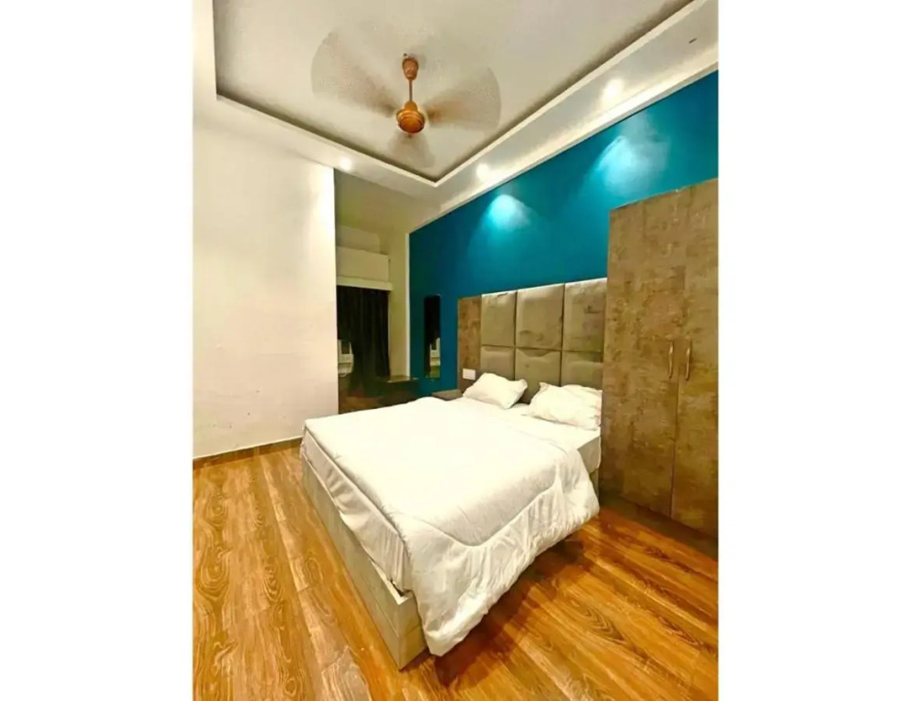 Hotel Royal Palm Inn